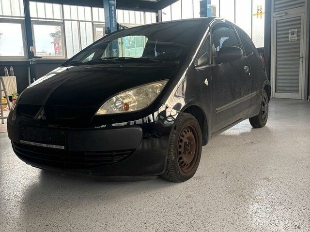 Мицубиси Кольт 2007 в Европе на Automoto.ua Черный Мицубиси Кольт, объемом двигателя 0 л и пробегом 136 тыс. км за 850 $, фото 1 на Automoto.ua