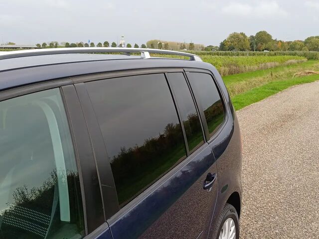 Фольксваген Туран 2014 у Європі на Automoto.ua Синій Фольксваген Туран, об'ємом двигуна 1.39 л та пробігом 241 тис. км за 10422 $, фото 12 на Automoto.ua