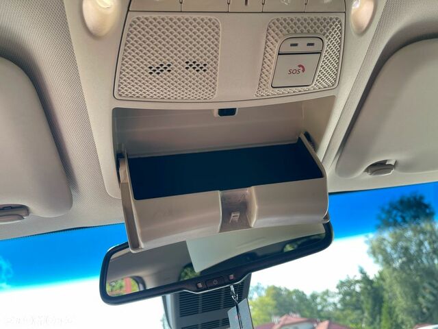 Мерседес X-Class 2019 в Европе на Automoto.ua Мерседес X-Class, объемом двигателя 2.99 л и пробегом 80 тыс. км за 41139 $, фото 13 на Automoto.ua