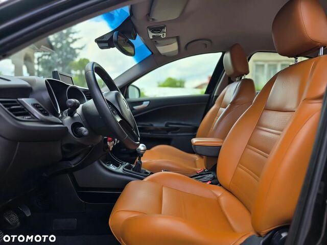 Альфа Ромео Джульетта 2010 в Европе на Automoto.ua Черный Альфа Ромео Джульетта, объемом двигателя 1 л и пробегом 214 тыс. км за 6030 $, фото 15 на Automoto.ua