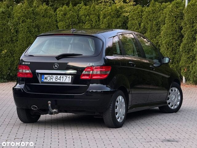 Мерседес Б-класс 2007 в Европе на Automoto.ua Черный Мерседес Б-класс, объемом двигателя 1 л и пробегом 284 тыс. км за 3124 $, фото 21 на Automoto.ua