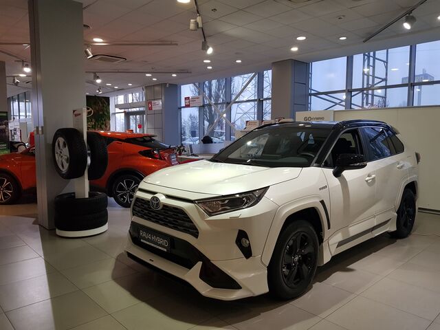 Купить новое авто Toyota в Киеве в автосалоне "Тойота Сити Плаза" | Фото 6 на Automoto.ua