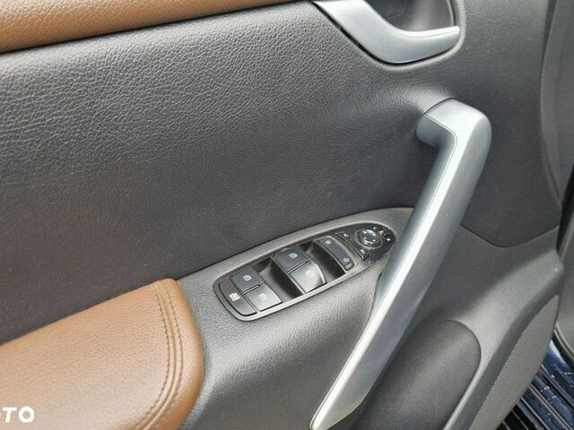 Мерседес X-Class 2017 у Європі на Automoto.ua Синій Мерседес X-Class, об'ємом двигуна 2.3 л та пробігом 150 тис. км за 33875 $, фото 16 на Automoto.ua