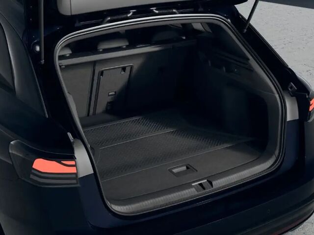 Фольксваген ID.7 2025 у Європі на Automoto.ua Чорний Фольксваген ID.7, об'ємом двигуна 0 л та пробігом 10 тис. км за 65168 $, фото 4 на Automoto.ua