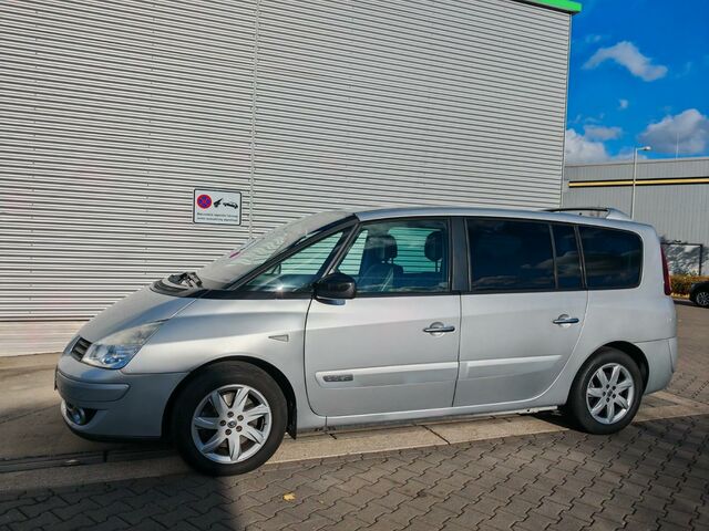 Рено Гранд Эспейс 2012 в Европе на Automoto.ua Серебряный Рено Гранд Эспейс, объемом двигателя 2 л и пробегом 257 тыс. км за 4590 $, фото 24 на Automoto.ua