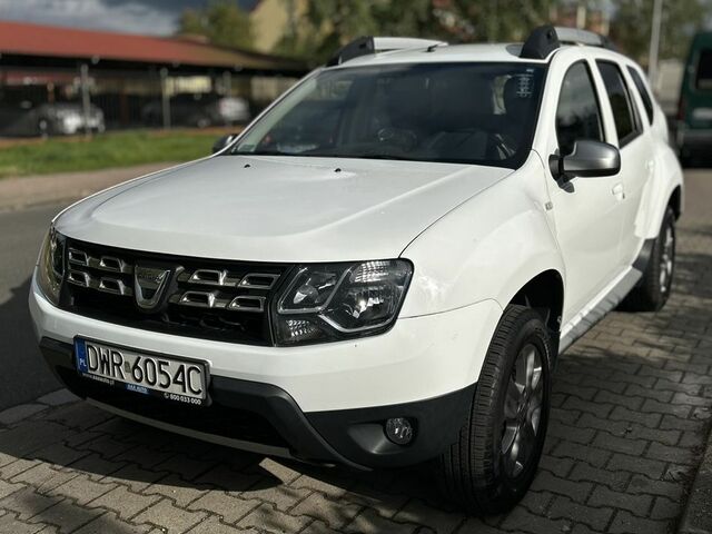 Дачия Duster, объемом двигателя 1.6 л и пробегом 57 тыс. км за 10799 $, фото 1 на Automoto.ua