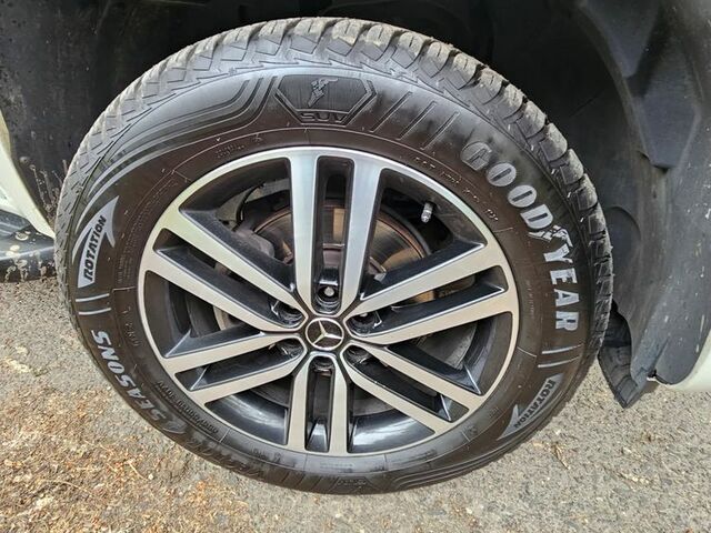 Мерседес X-Class 2017 в Европе на Automoto.ua Белый Мерседес X-Class, объемом двигателя 2.3 л и пробегом 249 тыс. км за 29783 $, фото 4 на Automoto.ua