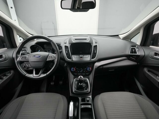 Форд Сі-Макс 2019 у Європі на Automoto.ua Форд Сі-Макс, об'ємом двигуна 1 л та пробігом 99 тис. км за 9900 $, фото 11 на Automoto.ua