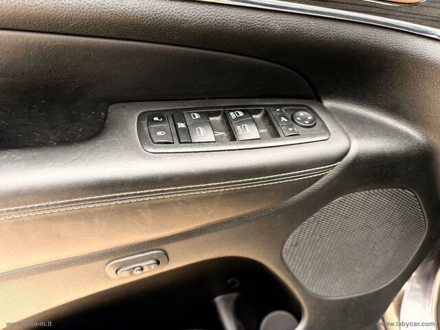 Джип Гранд Чероки 2014 в Европе на Automoto.ua Джип Гранд Чероки, объемом двигателя 2.99 л и пробегом 241 тыс. км за 13800 $, фото 11 на Automoto.ua