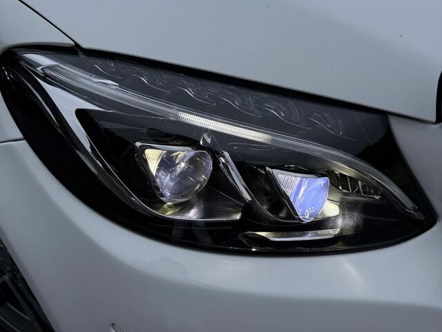 Мерседес Ц-Класс 2015 в Европе на Automoto.ua Белый Мерседес Ц-Класс, объемом двигателя 1 л и пробегом 280 тыс. км за 49900 $, фото 7 на Automoto.ua