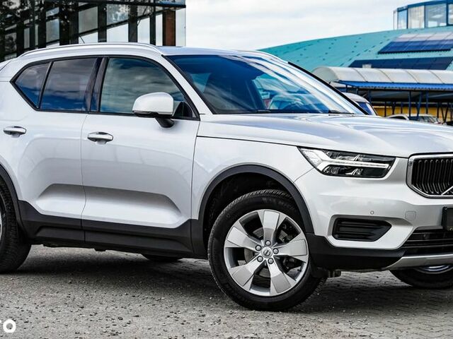 Вольво XC40, объемом двигателя 1.97 л и пробегом 162 тыс. км за 19849 $, фото 7 на Automoto.ua