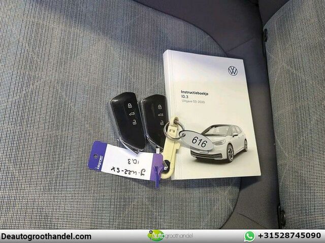 Фольксваген ID.3 2020 в Европе на Automoto.ua Белый Фольксваген ID.3, объемом двигателя 0 л и пробегом 146 тыс. км за 14762 $, фото 7 на Automoto.ua