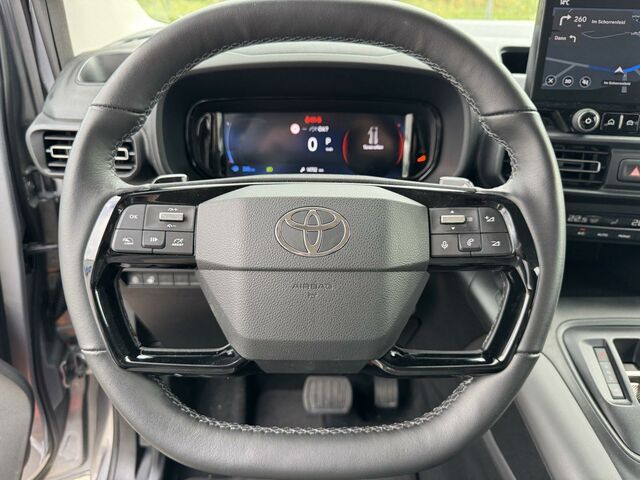 Тойота Proace Verso 2024 у Європі на Automoto.ua Сірий Тойота Proace Verso, об'ємом двигуна 1.5 л та пробігом 15 тис. км за 35990 $, фото 10 на Automoto.ua