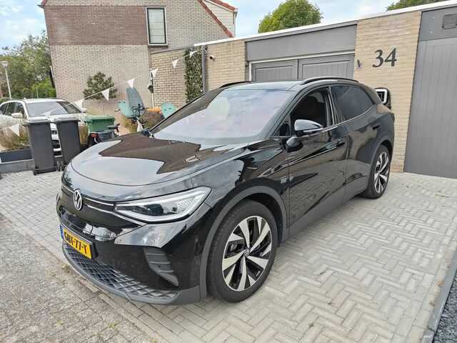 Фольксваген ID.4 2024 в Европе на Automoto.ua Черный Фольксваген ID.4, объемом двигателя 0 л и пробегом 30 тыс. км за 40246 $, фото 3 на Automoto.ua