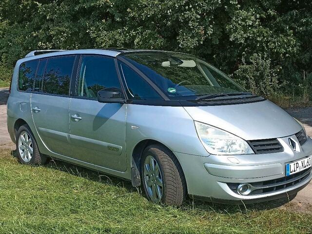 Рено Гранд Эспейс 2010 в Европе на Automoto.ua Серый Рено Гранд Эспейс, объемом двигателя 0 л и пробегом 263 тыс. км за 4950 $, фото 1 на Automoto.ua