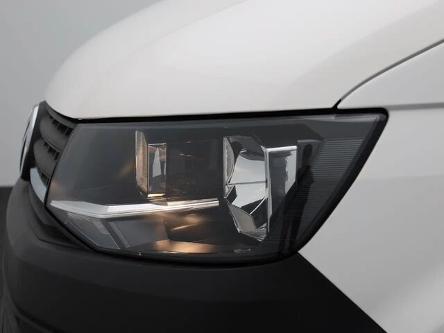 Фольксваген Transporter T6 2018 в Европе на Automoto.ua Белый Фольксваген Transporter T6, объемом двигателя 1.97 л и пробегом 27 тыс. км за 33666 $, фото 12 на Automoto.ua