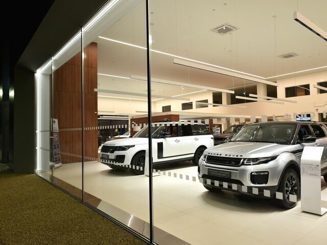 Купить новое авто Land Rover в Одессе в автосалоне "Роял Моторс Land Rover" | Фото 3 на Automoto.ua