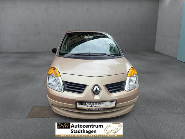 Рено Модус 2005 в Европе на Automoto.ua Бежевый Рено Модус, объемом двигателя 1.15 л и пробегом 145 тыс. км за 2902 $, фото 5 на Automoto.ua