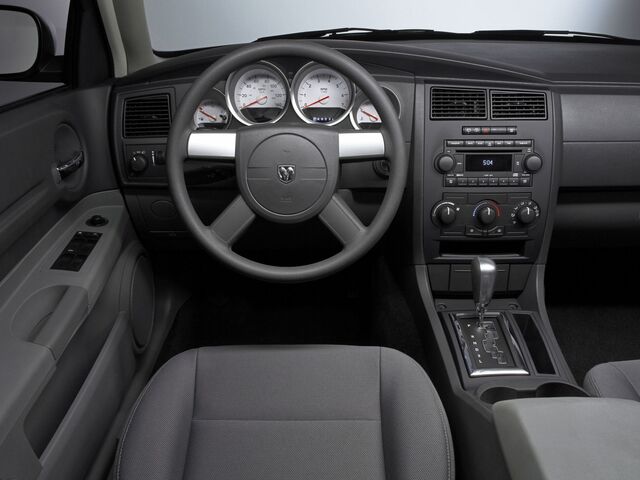 Додж Magnum, Універсал 2003 - н.в. 3,5 i V6 24V