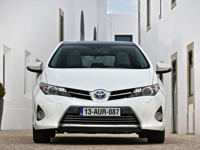 Тойота Ауріс, Хетчбек 2012 - н.в. II 1.5 i 16V AWD AT (108 Hp)