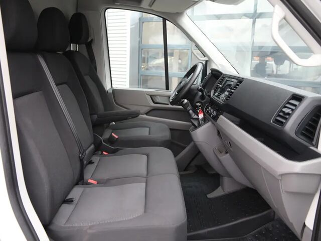 Фольксваген Крафтер 2022 в Европе на Automoto.ua Белый Фольксваген Крафтер, объемом двигателя 1.97 л и пробегом 37826 тыс. км за 45920 $, фото 8 на Automoto.ua