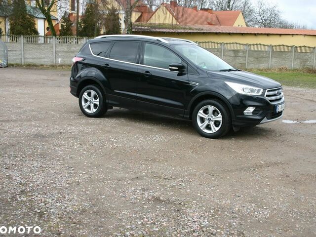 Форд Куга, объемом двигателя 1.5 л и пробегом 73 тыс. км за 15097 $, фото 5 на Automoto.ua