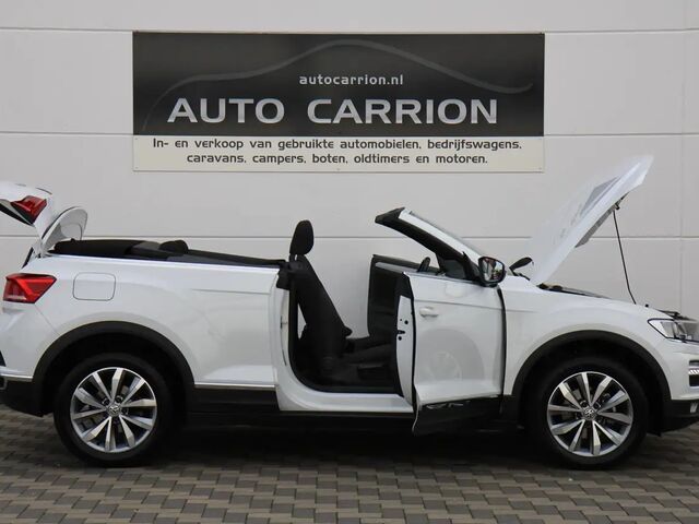 Фольксваген Ти-Рок 2020 в Европе на Automoto.ua Белый Фольксваген Ти-Рок, объемом двигателя 1 л и пробегом 23 тыс. км за 28924 $, фото 3 на Automoto.ua