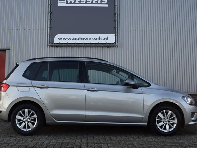 Фольксваген Гольф Спортсван 2015 у Європі на Automoto.ua Сірий Фольксваген Гольф Спортсван, об'ємом двигуна 1.2 л та пробігом 123 тис. км за 12500 $, фото 13 на Automoto.ua