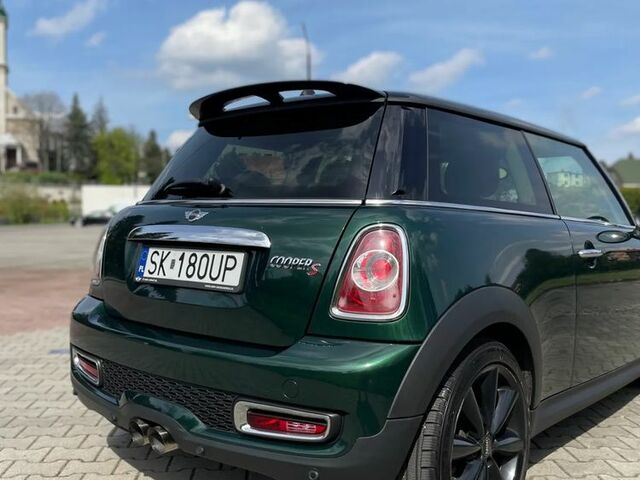 Міні Cooper S, об'ємом двигуна 1.6 л та пробігом 192 тис. км за 8639 $, фото 9 на Automoto.ua