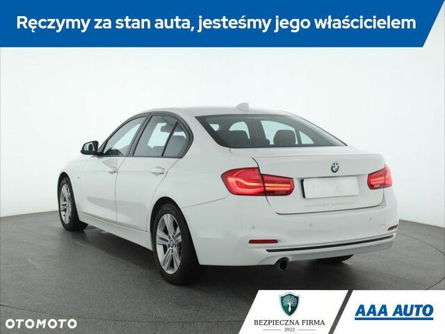 БМВ 3 Серия, объемом двигателя 1.5 л и пробегом 126 тыс. км за 14255 $, фото 4 на Automoto.ua