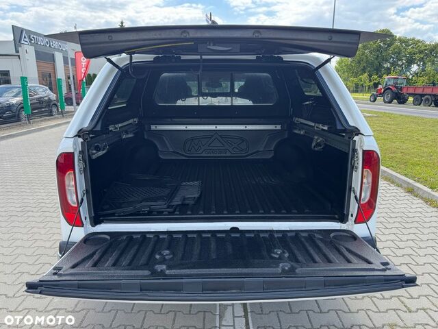 Мерседес X-Class 2018 у Європі на Automoto.ua Білий Мерседес X-Class, об'ємом двигуна 2.3 л та пробігом 85 тис. км за 149000 $, фото 18 на Automoto.ua