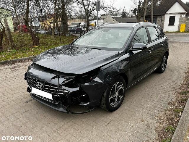 Хендай i30, объемом двигателя 1 л и пробегом 30 тыс. км за 9503 $, фото 1 на Automoto.ua