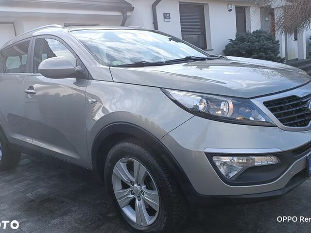 Киа Sportage, объемом двигателя 1.69 л и пробегом 219 тыс. км за 8207 $, фото 6 на Automoto.ua