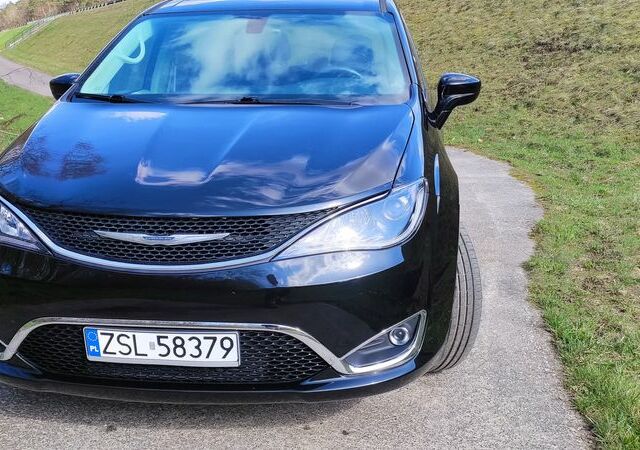 Крайслер Pacifica, об'ємом двигуна 3.61 л та пробігом 65 тис. км за 23110 $, фото 6 на Automoto.ua