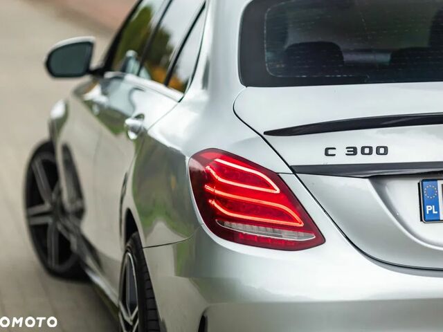 Мерседес Ц-Класс 2015 в Европе на Automoto.ua Серый Мерседес Ц-Класс, объемом двигателя 1 л и пробегом 136 тыс. км за 19347 $, фото 10 на Automoto.ua