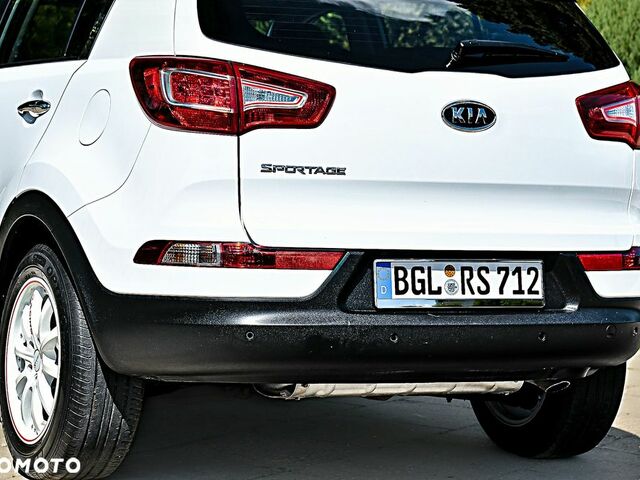 Киа Sportage, объемом двигателя 1.59 л и пробегом 49 тыс. км за 10778 $, фото 22 на Automoto.ua