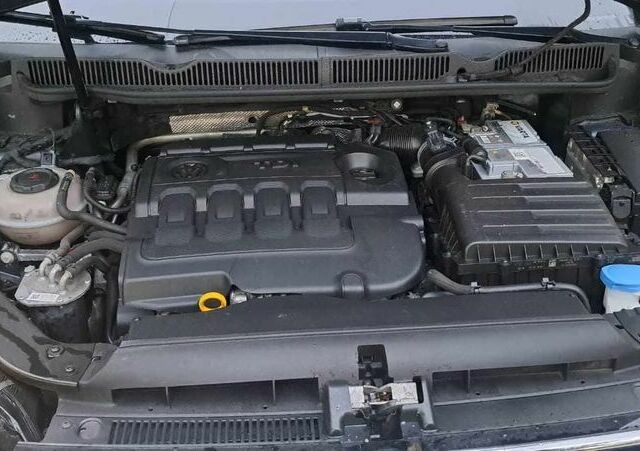 Фольксваген Туран, об'ємом двигуна 1.6 л та пробігом 170 тис. км за 11641 $, фото 10 на Automoto.ua