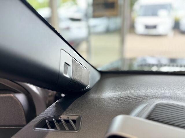 Рено R 4 2025 в Европе на Automoto.ua Серый Рено R 4, объемом двигателя 0 л и пробегом 10 тыс. км за 41438 $, фото 33 на Automoto.ua