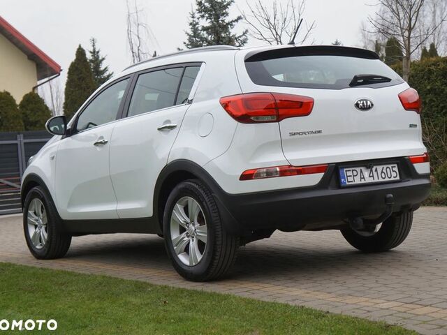 Киа Sportage, объемом двигателя 1.69 л и пробегом 150 тыс. км за 11620 $, фото 4 на Automoto.ua