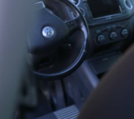 Серый Фольксваген Гольф Плюс, объемом двигателя 1.6 л и пробегом 234 тыс. км за 7353 $, фото 14 на Automoto.ua