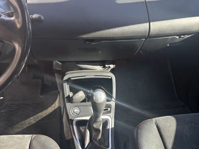 Рено Гранд Еспейс 2008 у Європі на Automoto.ua Рено Гранд Еспейс, об'ємом двигуна 2 л та пробігом 216 тис. км за 3157 $, фото 6 на Automoto.ua