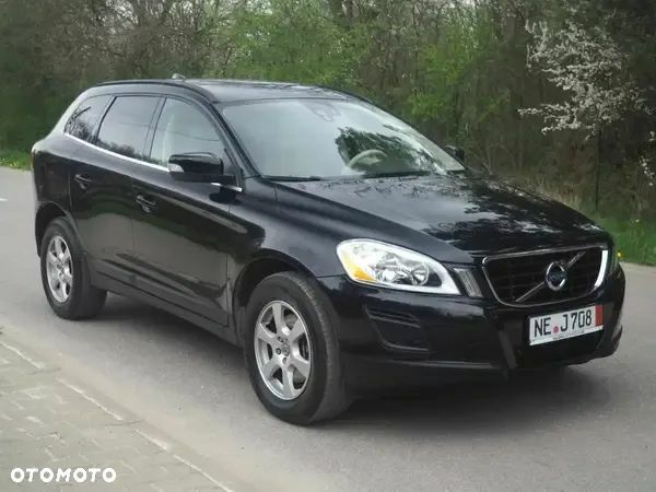 Вольво ХС60, об'ємом двигуна 1.98 л та пробігом 279 тис. км за 8402 $, фото 10 на Automoto.ua