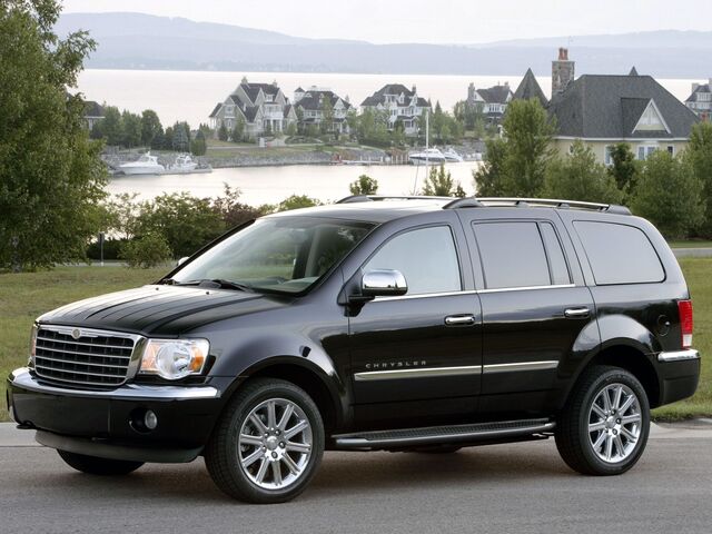 Крайслер Аспен, Позашляховик / Кросовер 2006 - н.в. 5.7 i V8 16V AWD