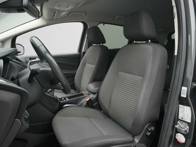 Форд Сі-Макс 2019 у Європі на Automoto.ua Форд Сі-Макс, об'ємом двигуна 1 л та пробігом 99 тис. км за 9900 $, фото 10 на Automoto.ua