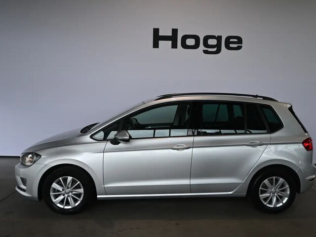 Фольксваген Гольф Спортсван 2015 у Європі на Automoto.ua Сірий Фольксваген Гольф Спортсван, об'ємом двигуна 1.6 л та пробігом 150 тис. км за 11582 $, фото 2 на Automoto.ua