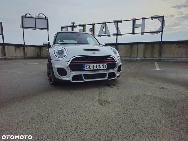 Мини John Cooper Works, объемом двигателя 2 л и пробегом 60 тыс. км за 20065 $, фото 9 на Automoto.ua