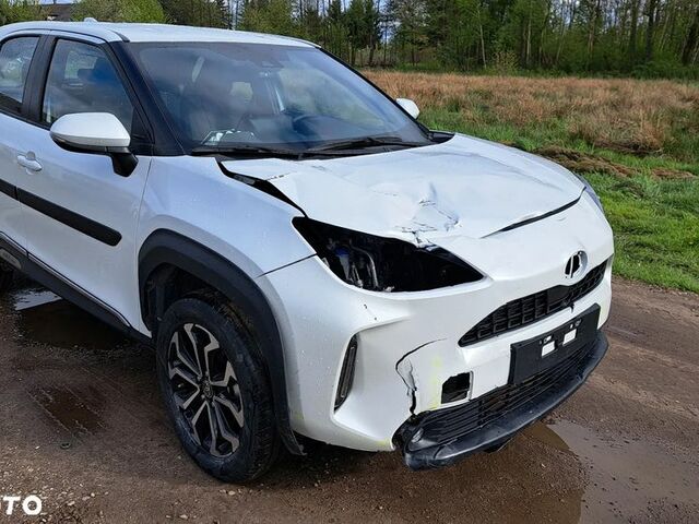 Тойота Yaris Cross, об'ємом двигуна 1.49 л та пробігом 25 тис. км за 12203 $, фото 5 на Automoto.ua