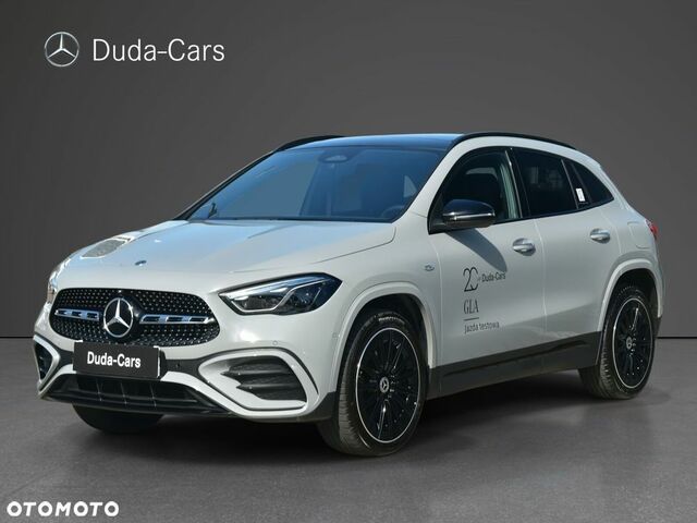 Мерседес ГЛА-Класс 2025 в Европе на Automoto.ua Серый Мерседес ГЛА-Класс, объемом двигателя 1 л и пробегом 4 тыс. км за 52058 $, фото 1 на Automoto.ua