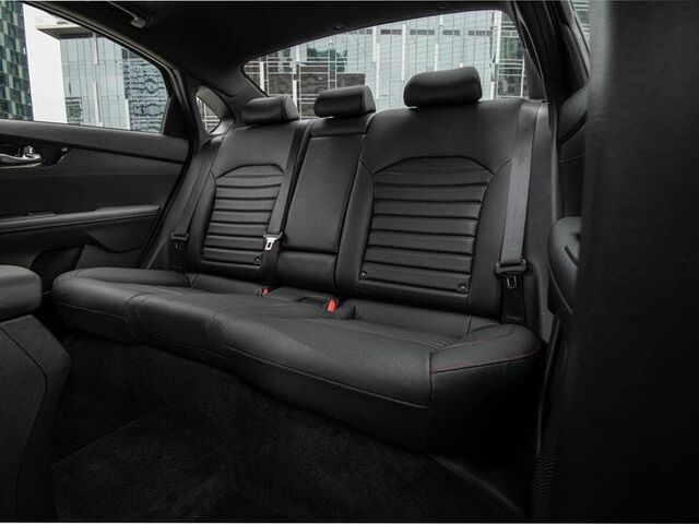 Kia Forte 2023 сиденья Сиденья в салоне новой Kia Forte 2023