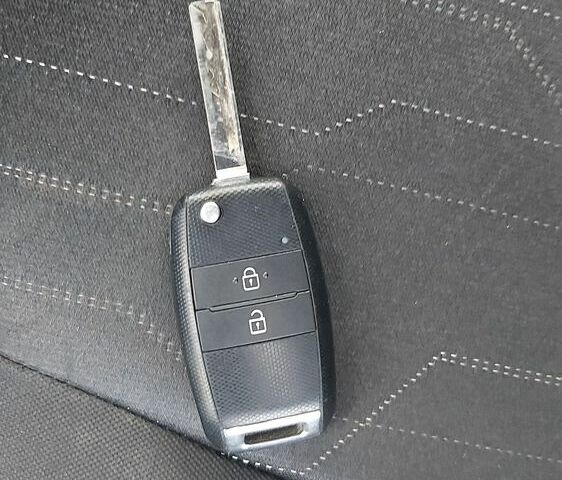 Кіа Піканто, об'ємом двигуна 1.25 л та пробігом 177 тис. км за 7559 $, фото 32 на Automoto.ua